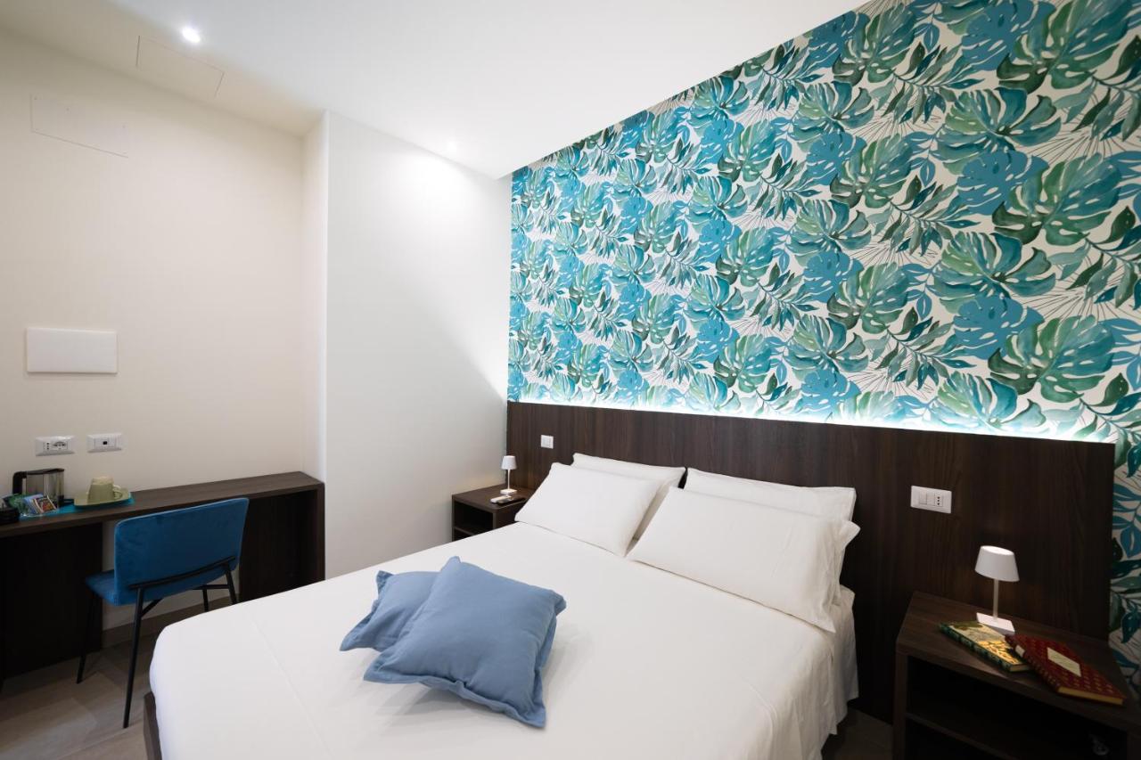 Numisia Guest House Terracina Ngoại thất bức ảnh