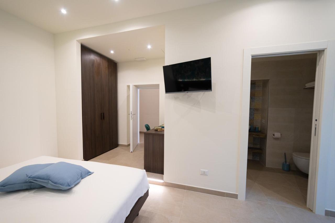 Numisia Guest House Terracina Ngoại thất bức ảnh