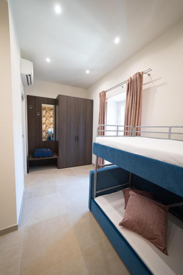 Numisia Guest House Terracina Ngoại thất bức ảnh