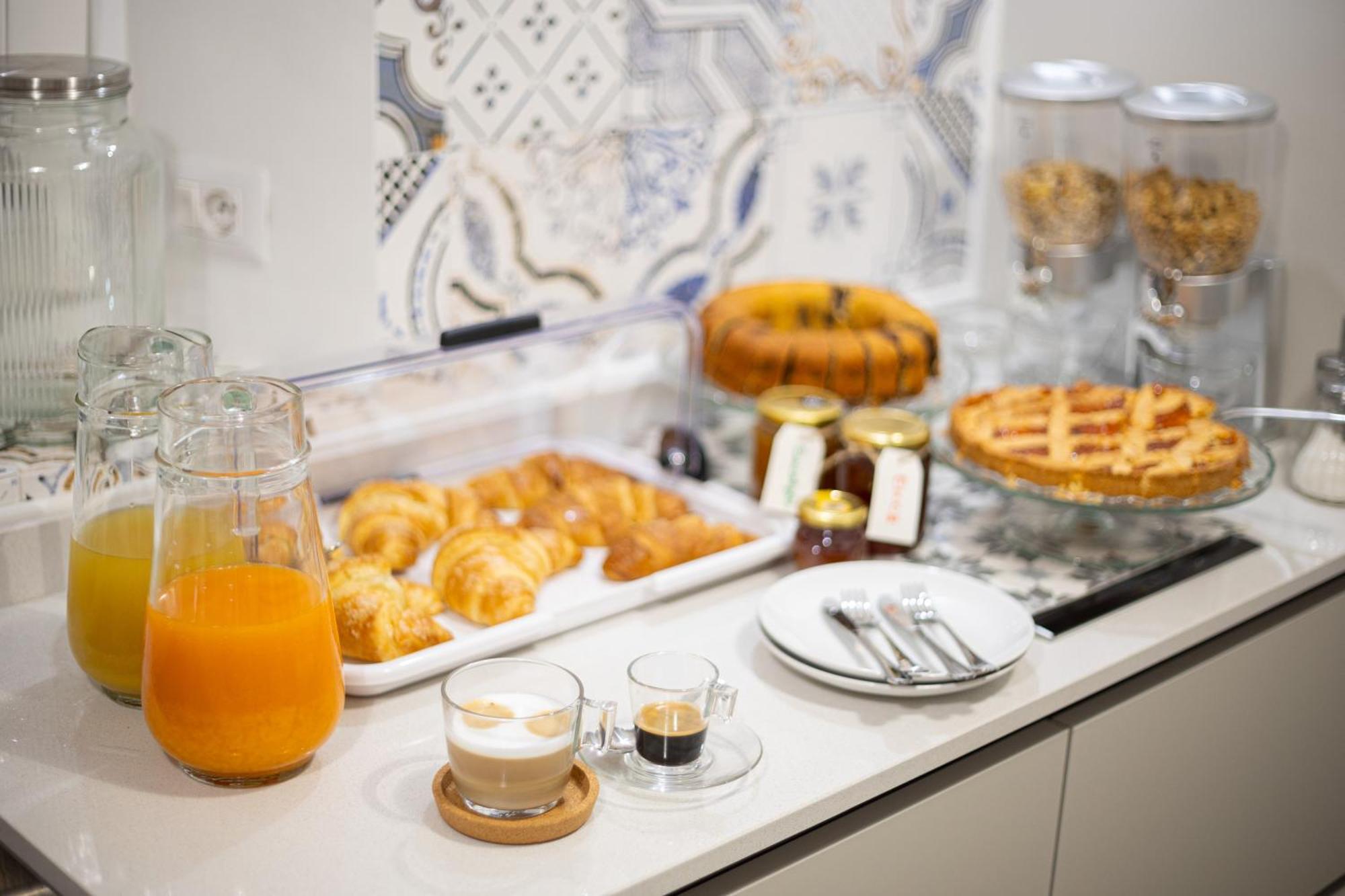 Numisia Guest House Terracina Ngoại thất bức ảnh